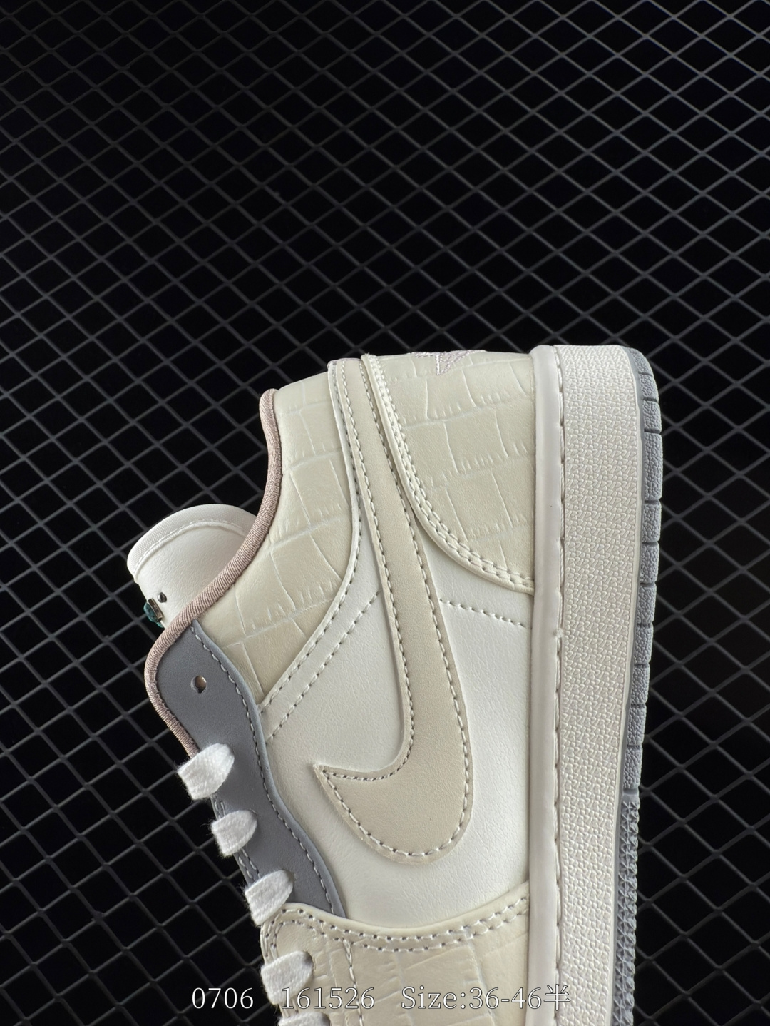 Nike Air Jordan 1 Low AJ1